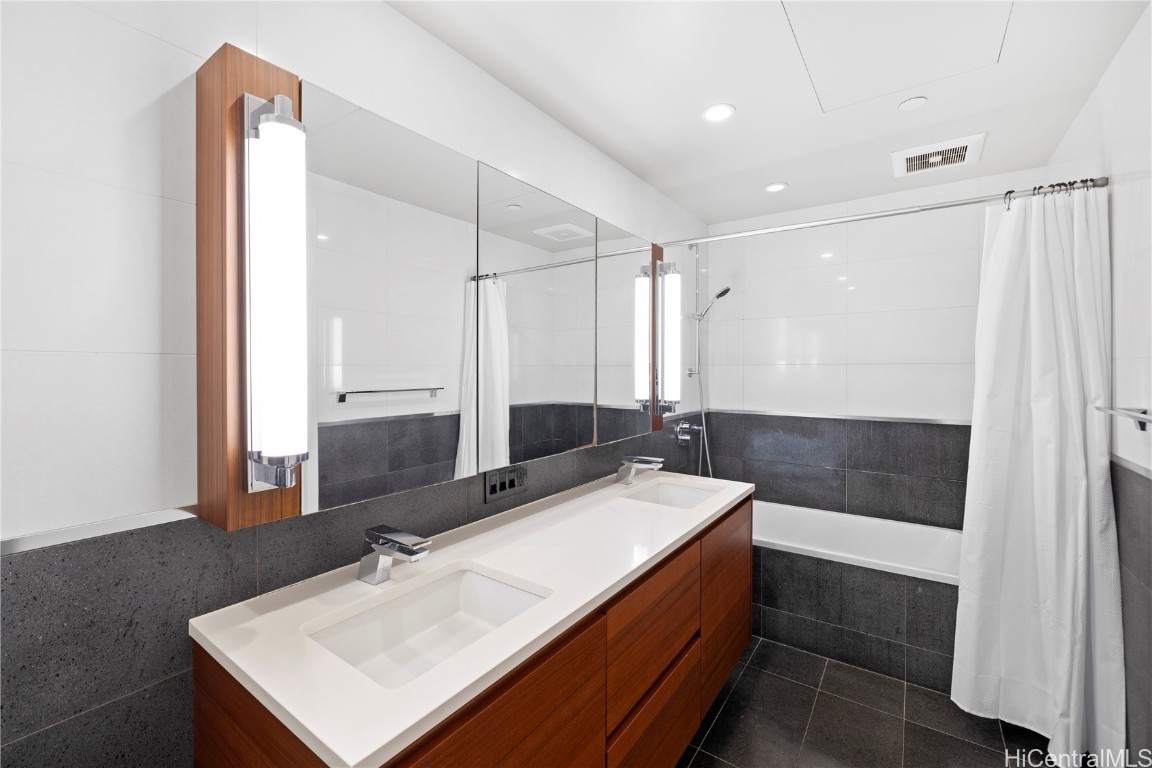 1108 Auahi Street 2305 Property Photo 13