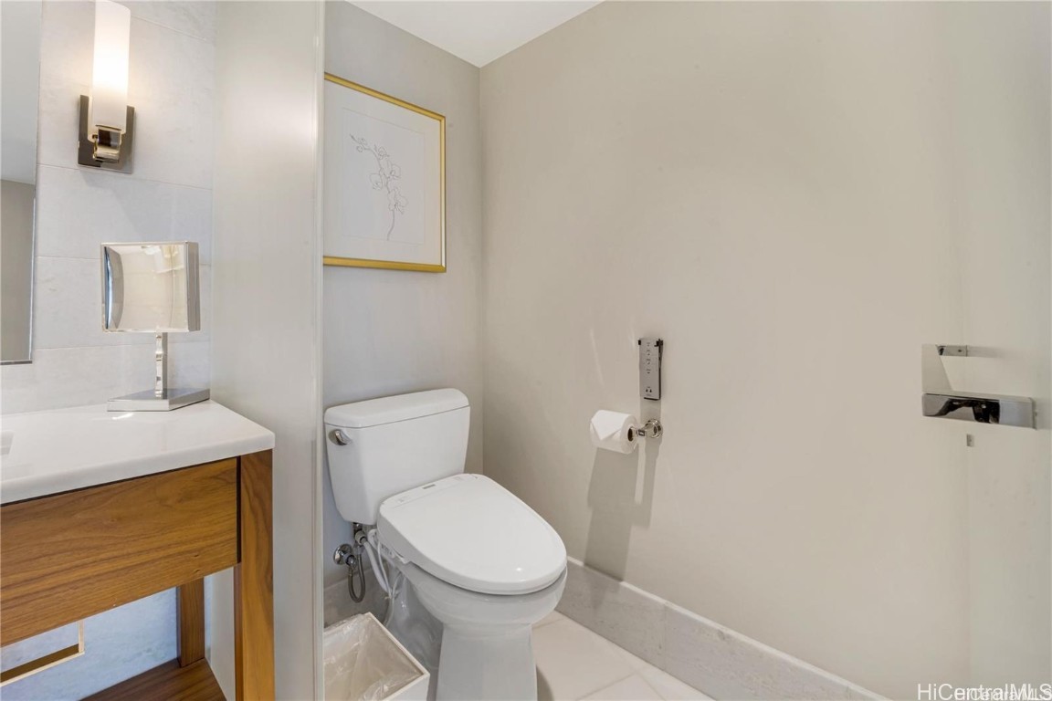 2139 Kuhio Avenue D3102 Property Photo 12