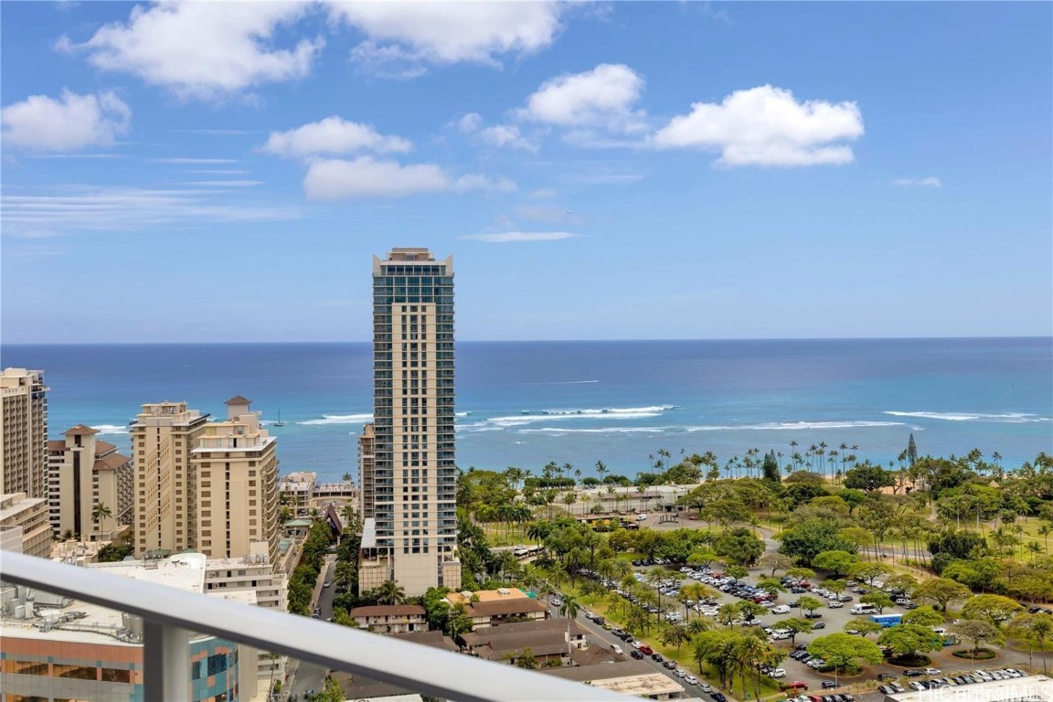 2139 Kuhio Avenue D3102 Property Photo 23