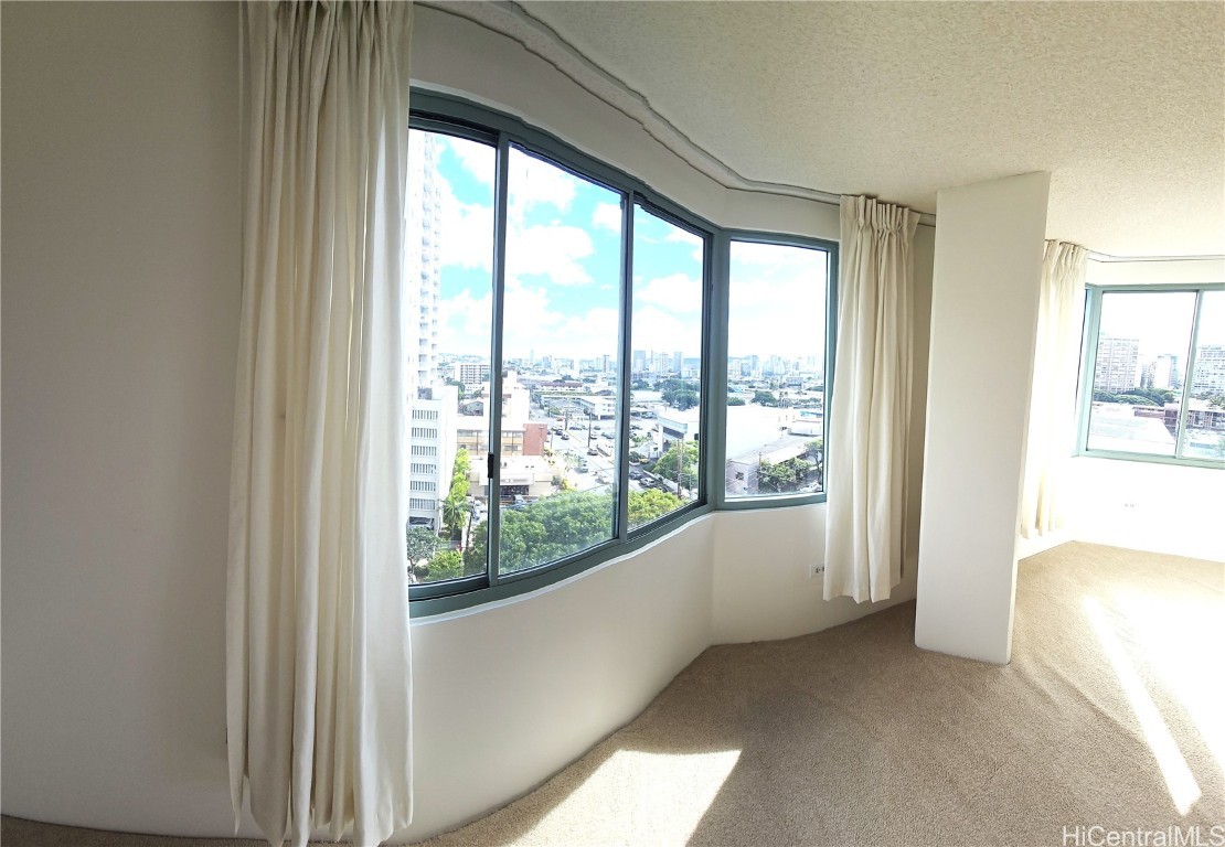 1314 Kalakaua Avenue 901 Property Photo 15