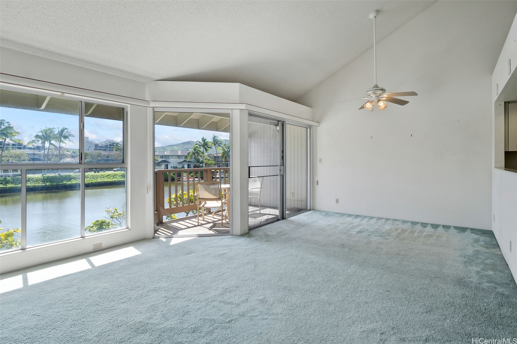 7007 Hawaii Kai Drive L22 Property Photo 4