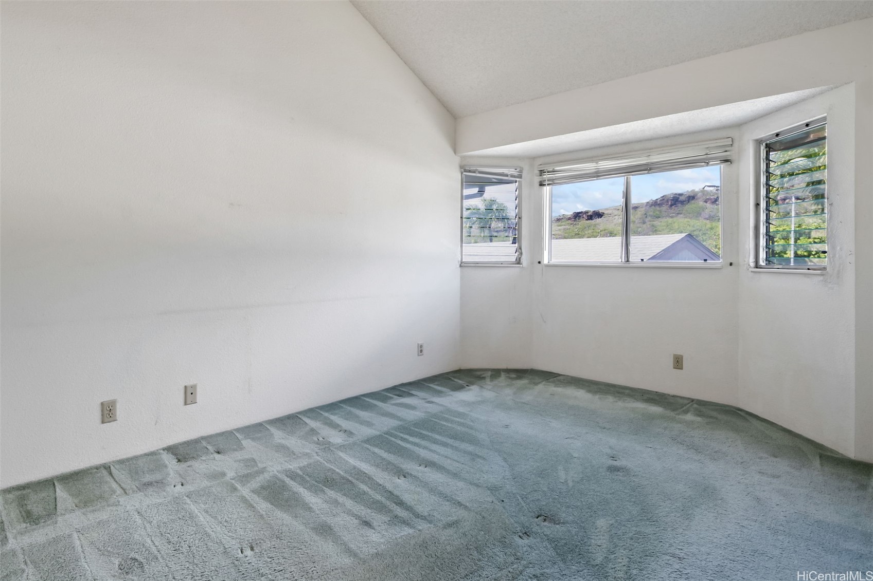 7007 Hawaii Kai Drive L22 Property Photo 13