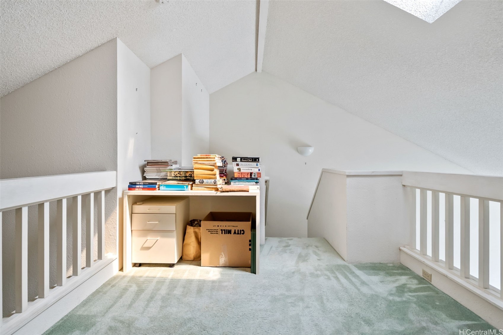 7007 Hawaii Kai Drive L22 Property Photo 18