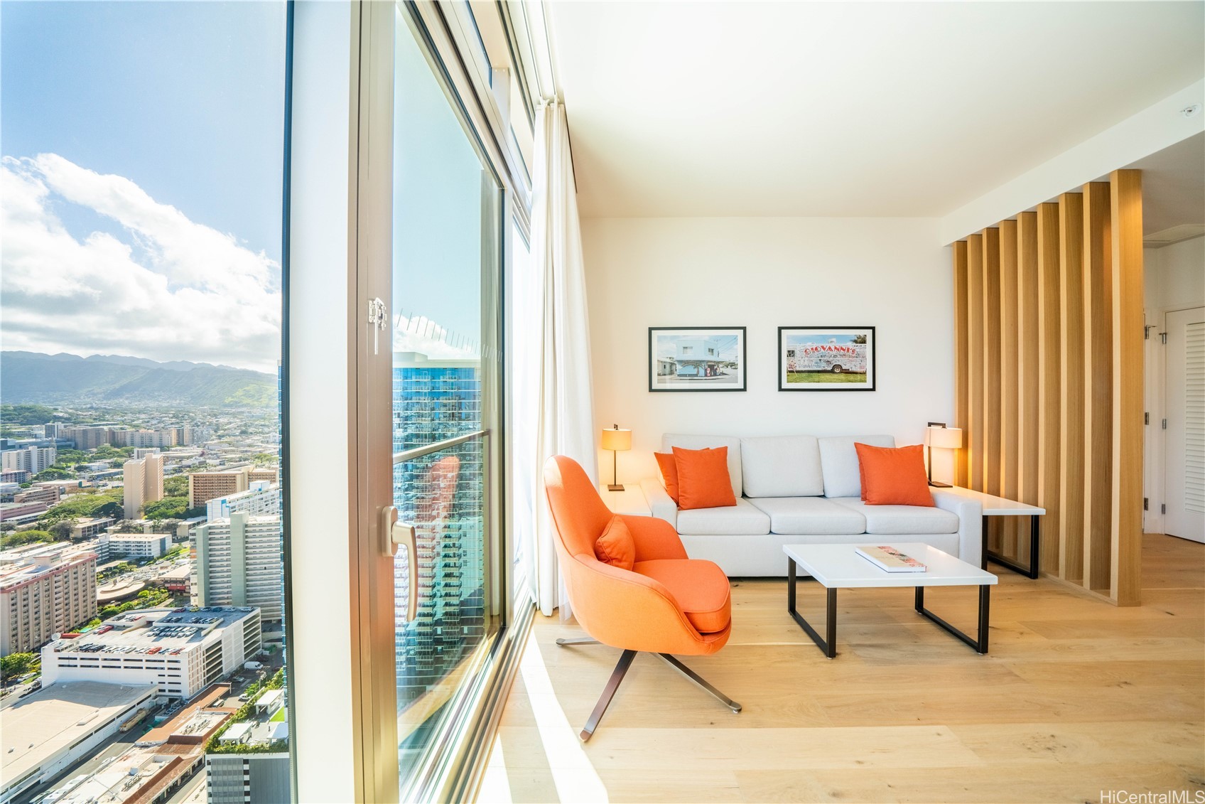 1390 Kapiolani Blvd Property Photo