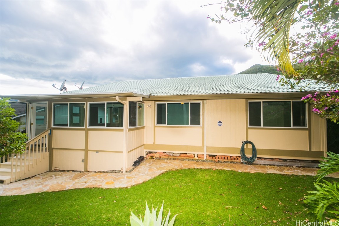 1373 Kaeleku Street Property Photo 25