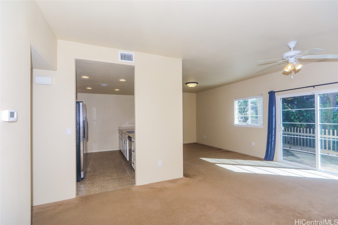 525 Manawai Street 908 Property Photo 2