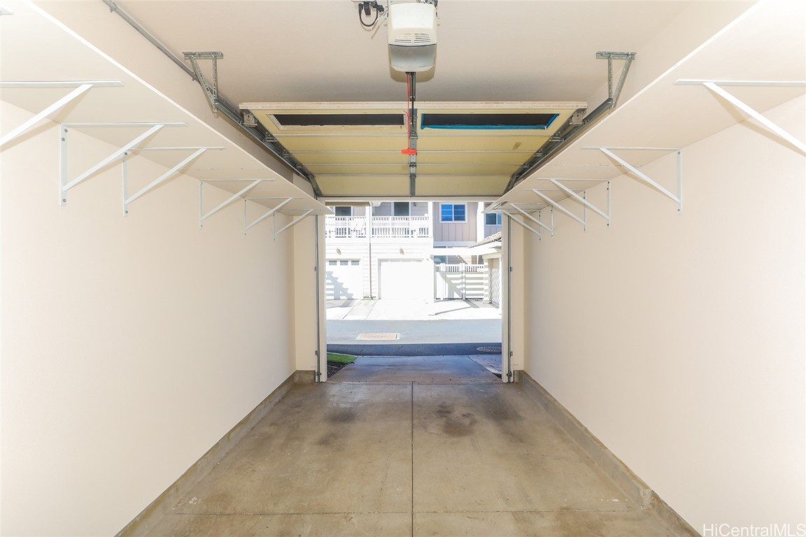 525 Manawai Street 908 Property Photo 16
