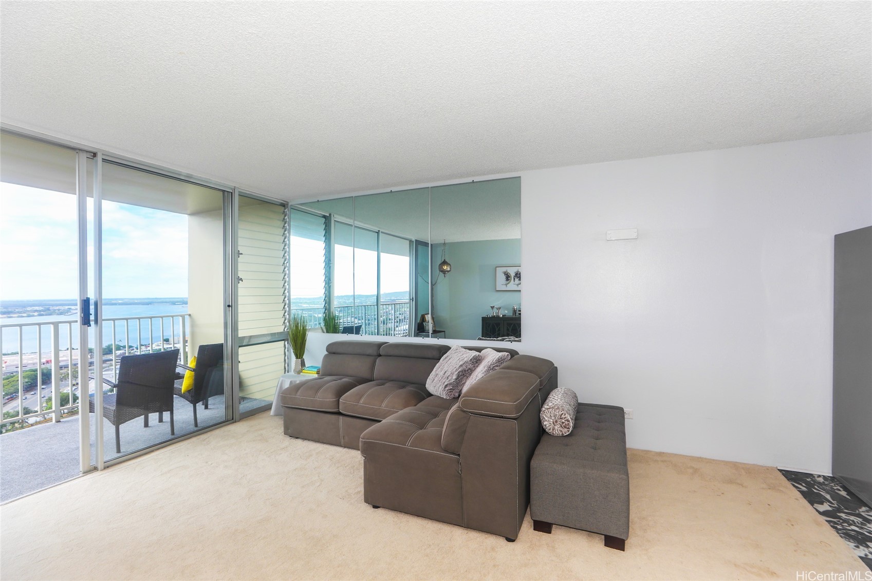 98-099 Uao Place 2206 Property Photo 1