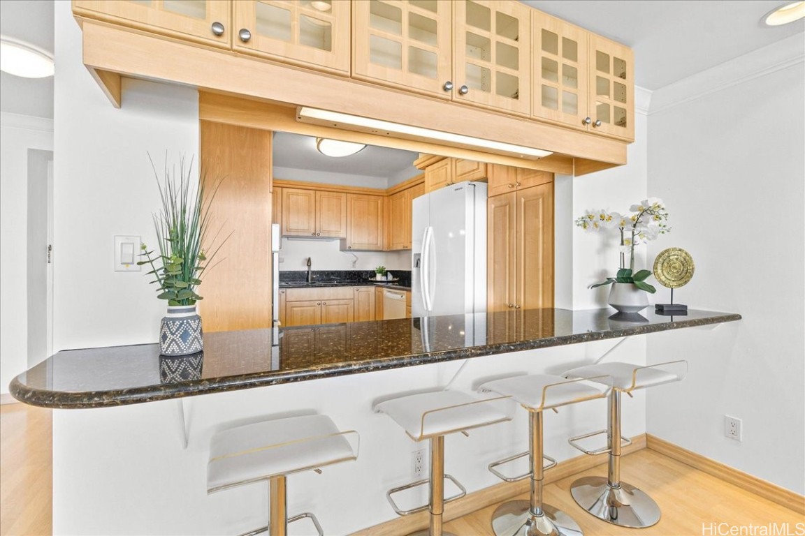 1600 Ala Moana Boulevard 2406 Property Photo 8