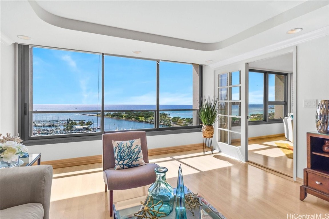 1600 Ala Moana Boulevard 2406 Property Photo 10