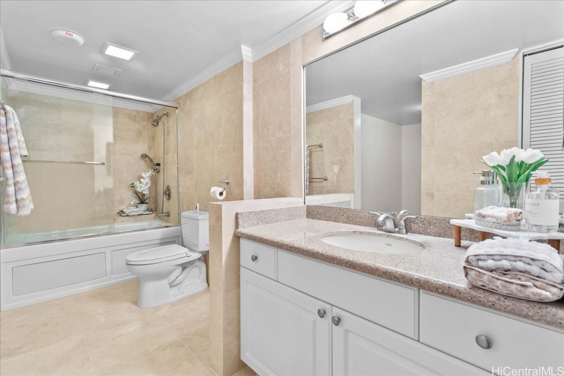 1600 Ala Moana Boulevard 2406 Property Photo 19