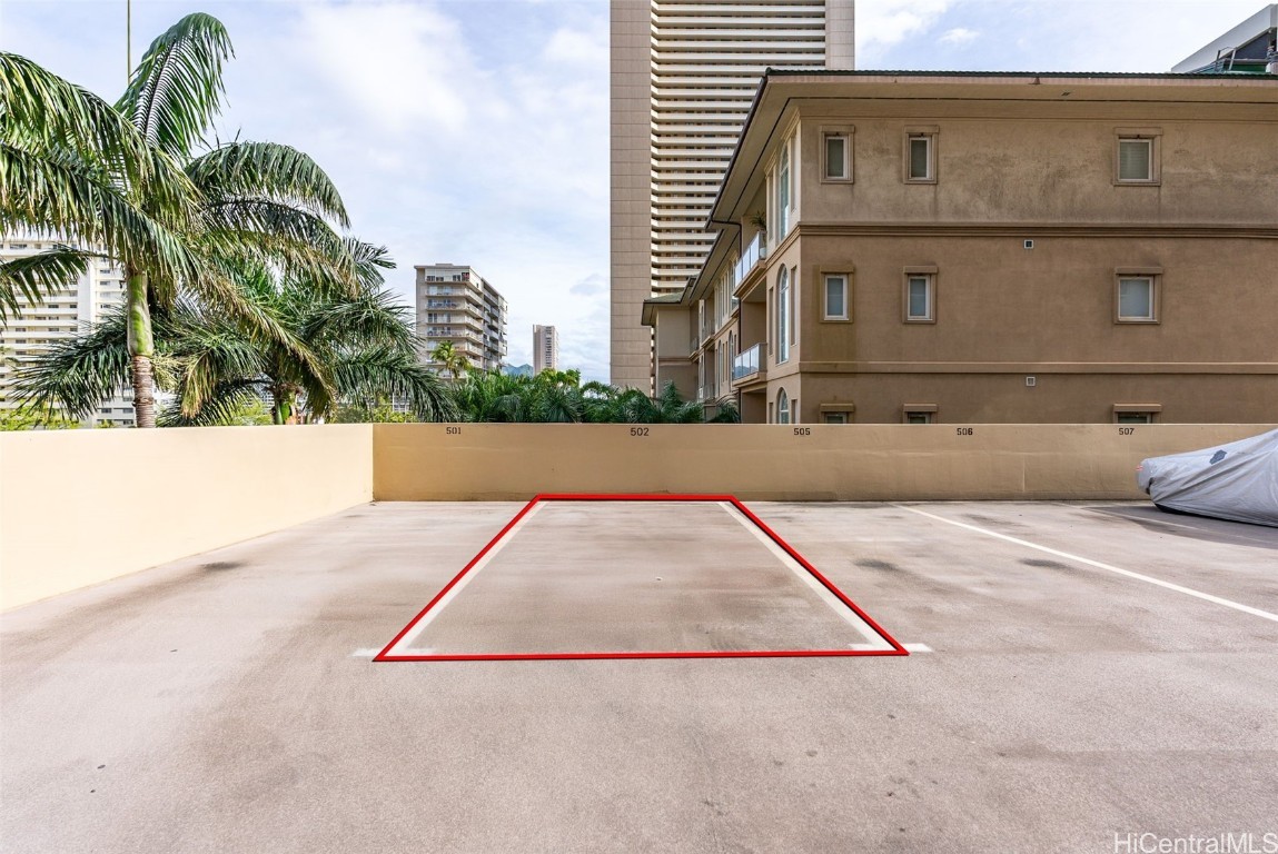 2140 Kuhio Avenue 502 Property Photo 18