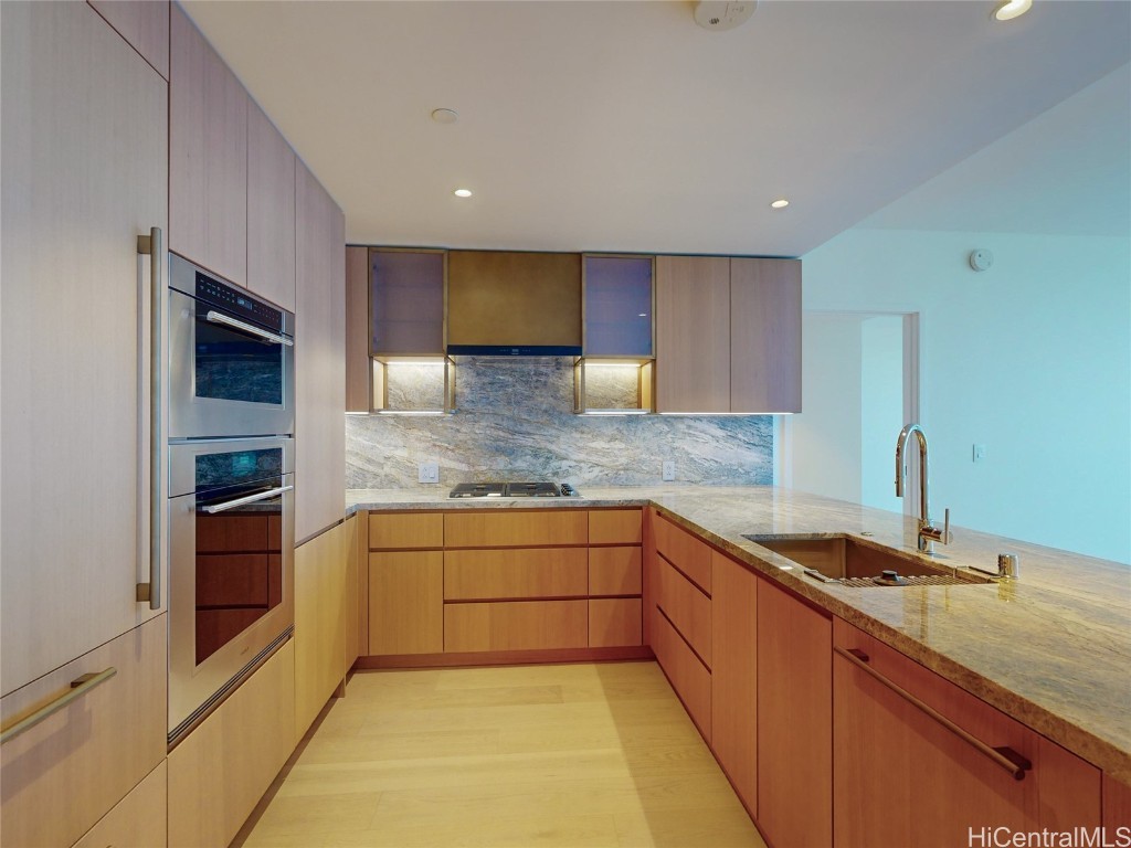 1100 Ala Moana Boulevard 2810 Property Photo 3