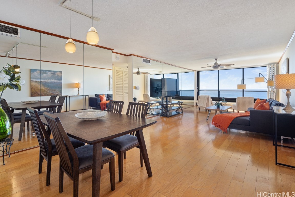 1650 Ala Moana Blvd Property Photo