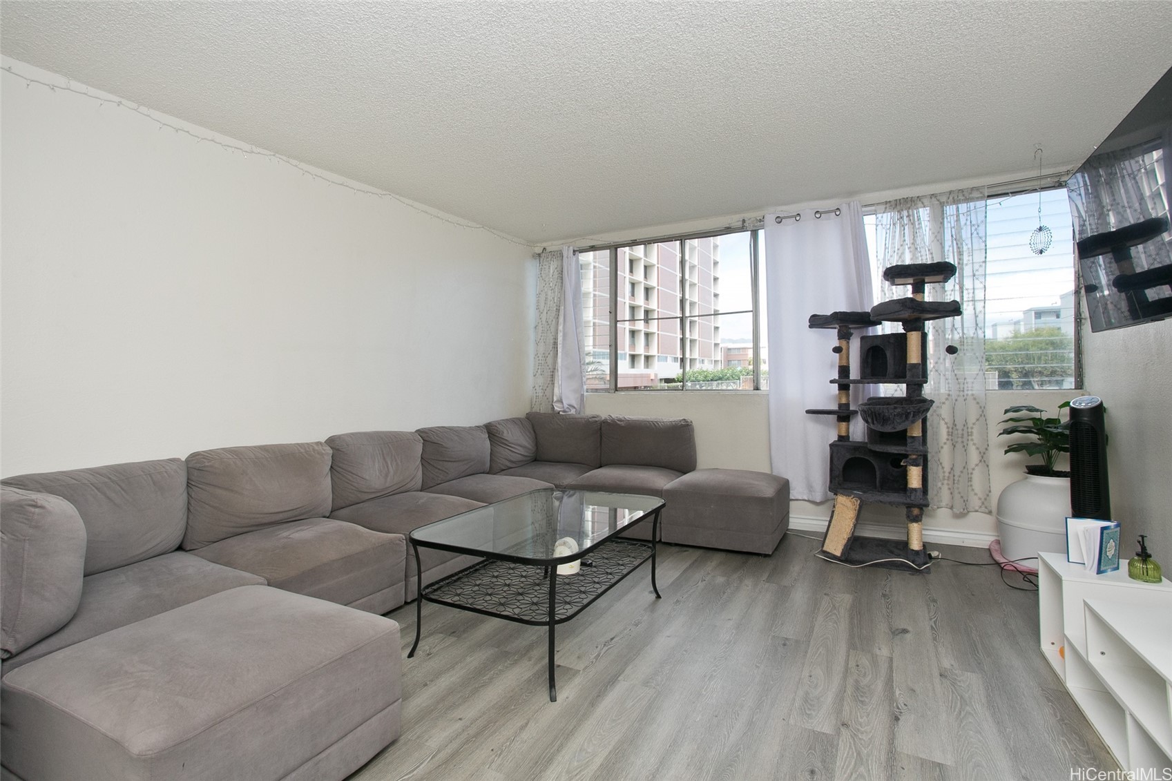 46-232 Kahuhipa Street F204 Property Photo 2