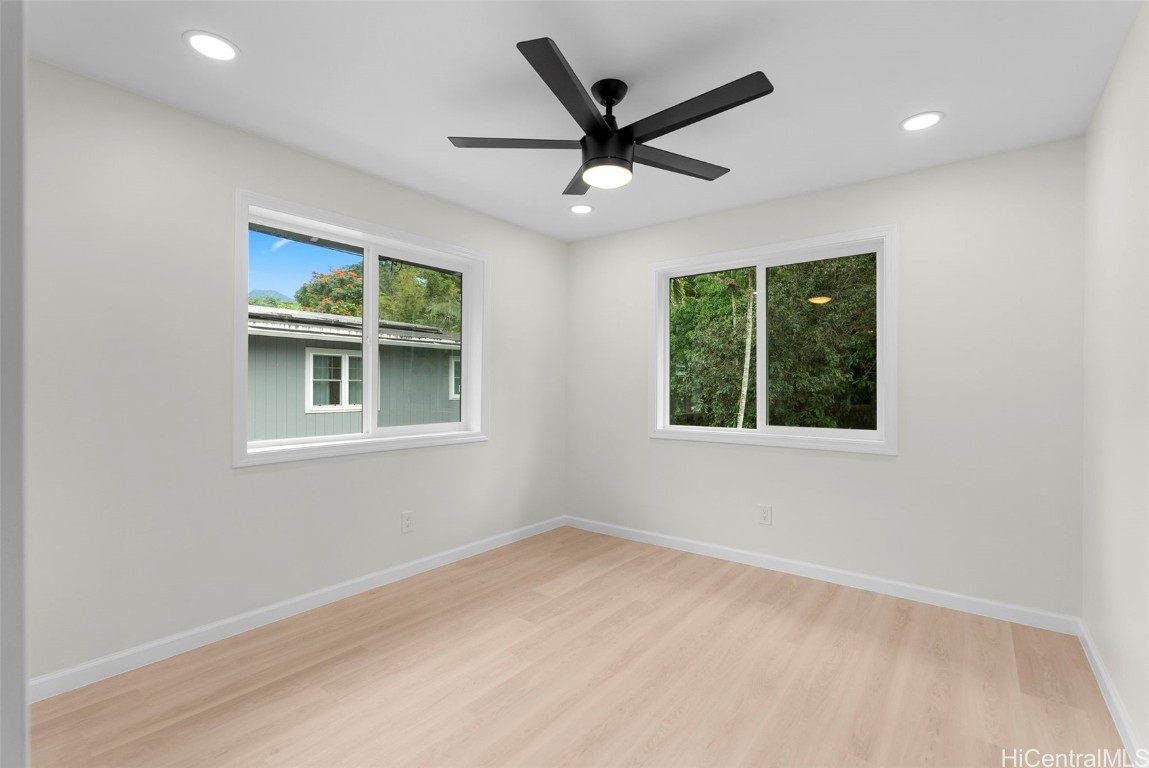 3007 Numana Road Property Photo 10