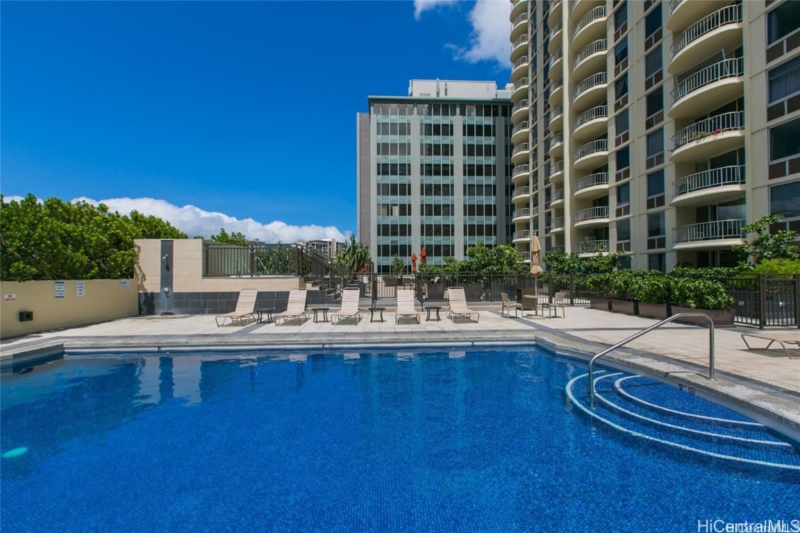 1717 Ala Wai Boulevard 804 Property Photo 15