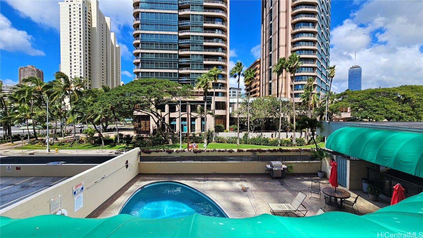 1909 Ala Wai Boulevard 206 Property Photo 9