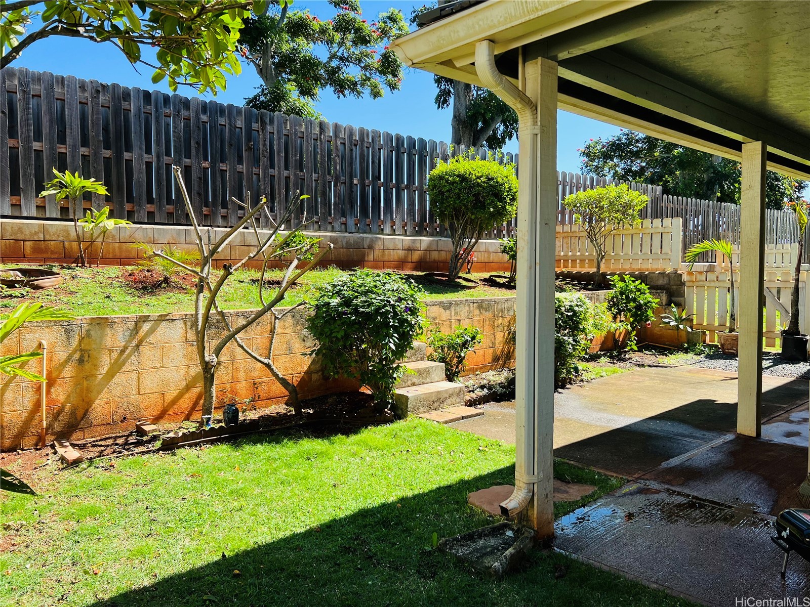 94-1461 Waipio Uka Street P102 Property Photo 17