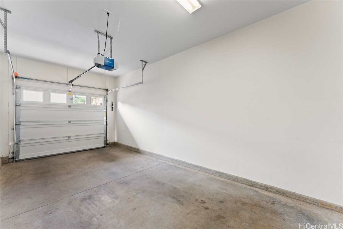 540 Manawai Street 206 Property Photo 24