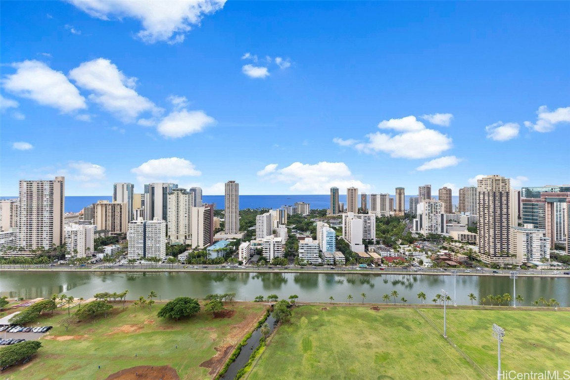 2333 Kapiolani Boulevard 3314 Property Photo 5