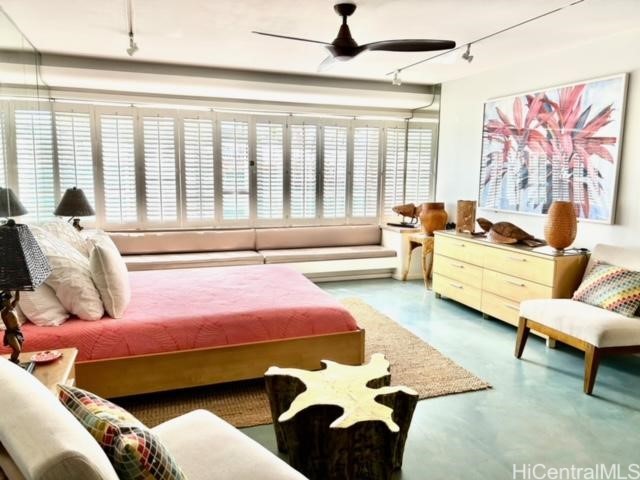 2895 Kalakaua Avenue 206 Property Photo 1