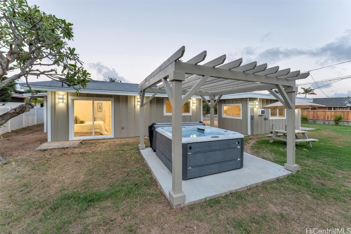 174 Hauoli Street Property Photo 1