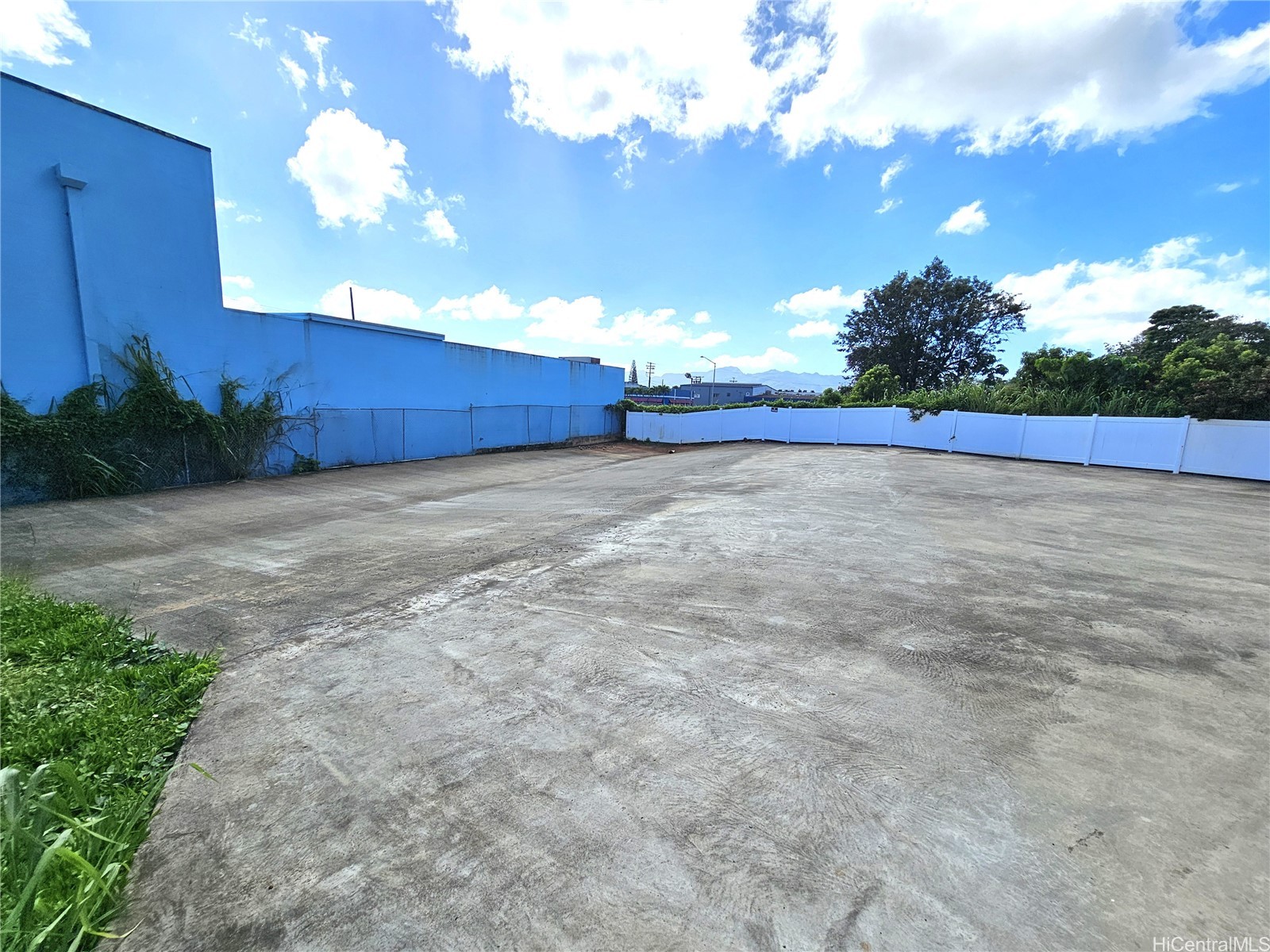 656 Kilani Avenue Property Photo 6
