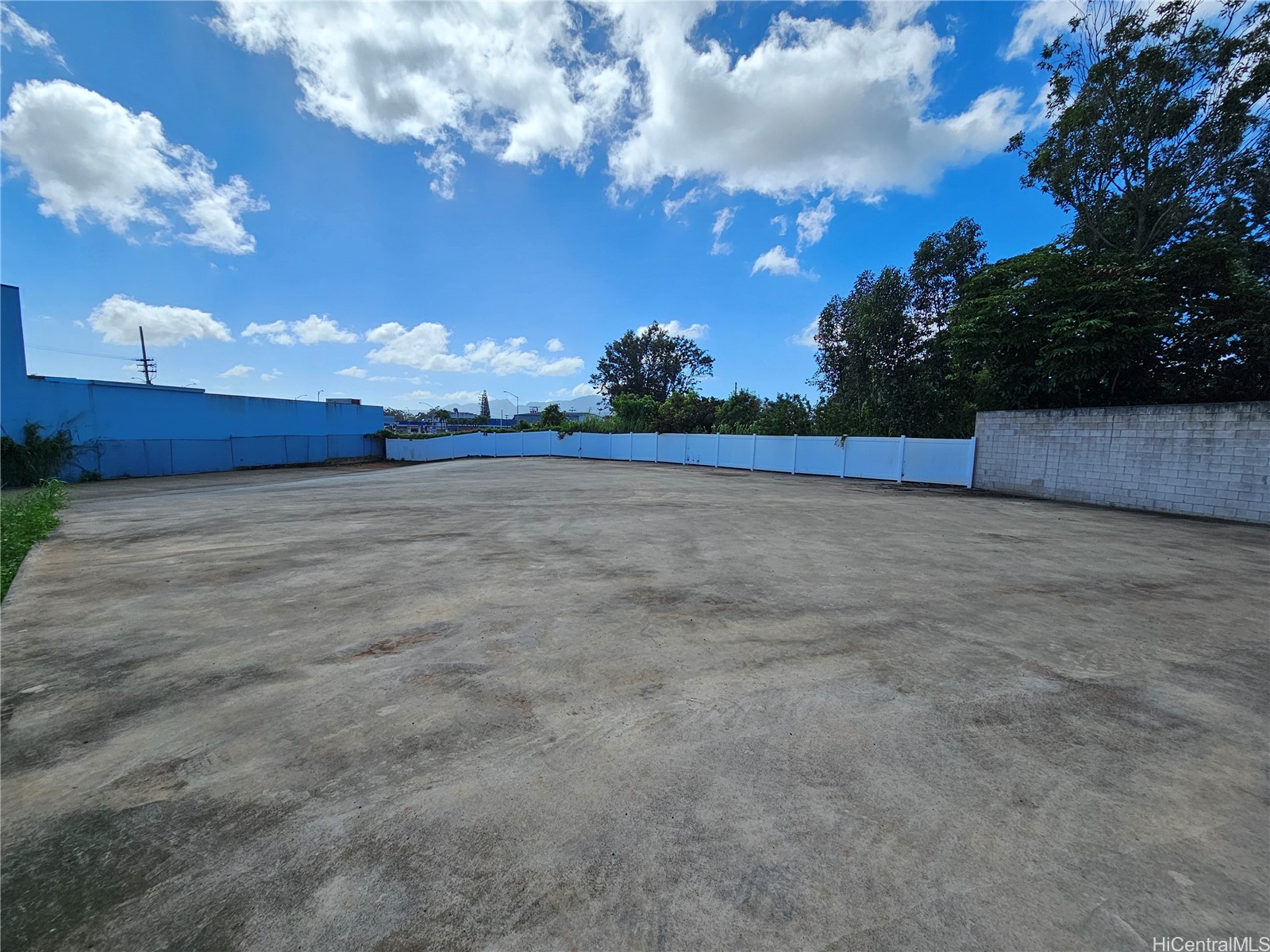 650 And 656 Kilani Avenue Property Photo 6