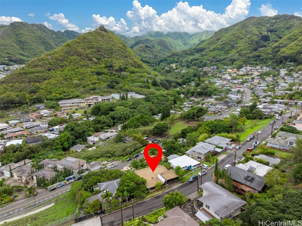 2348 Kuahea Street Property Photo 2