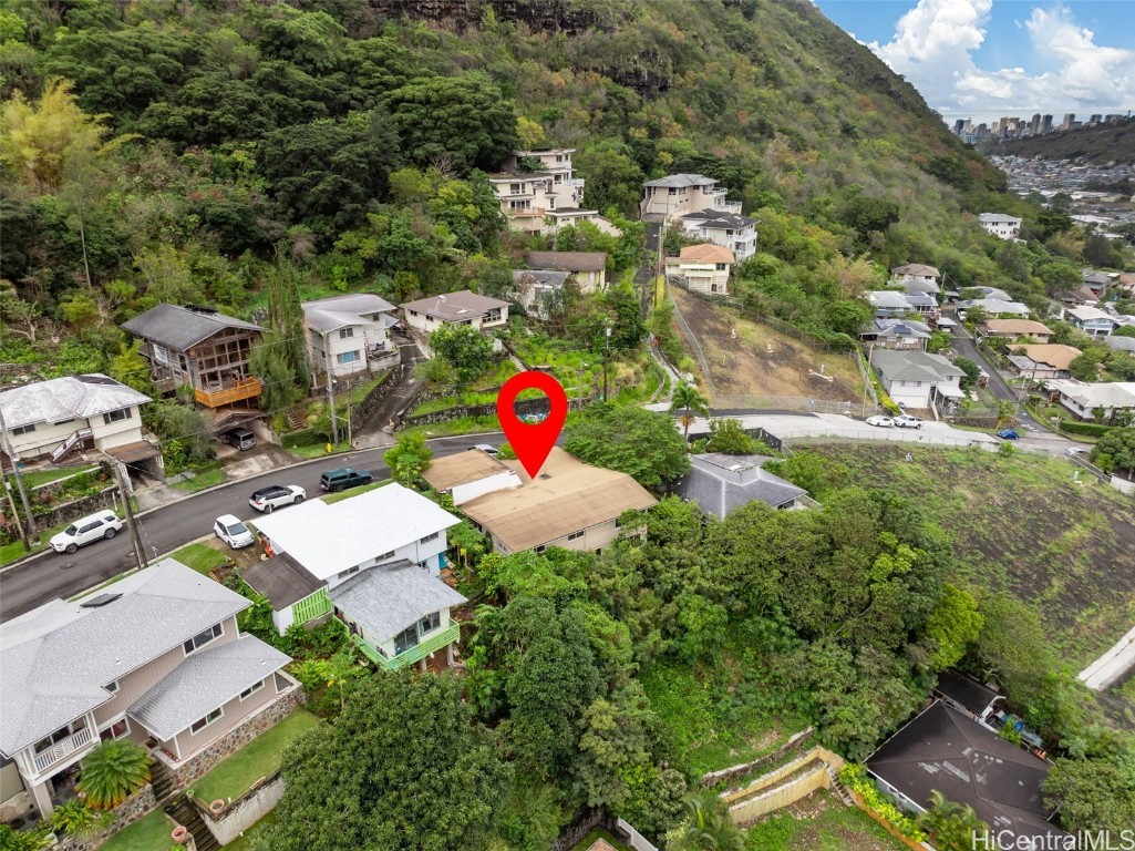 2348 Kuahea Street Property Photo 3