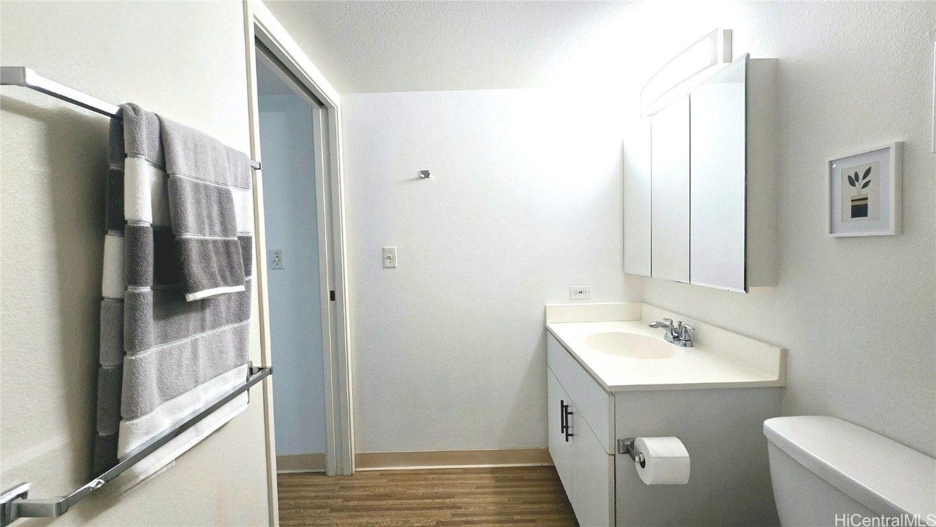 1450 Young Street 2706 Property Photo 5
