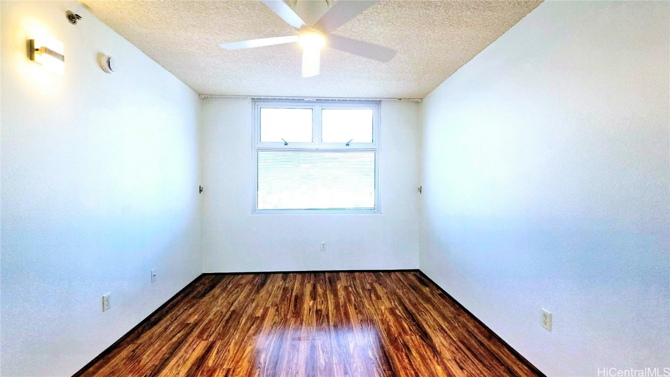 1450 Young Street 2706 Property Photo 6