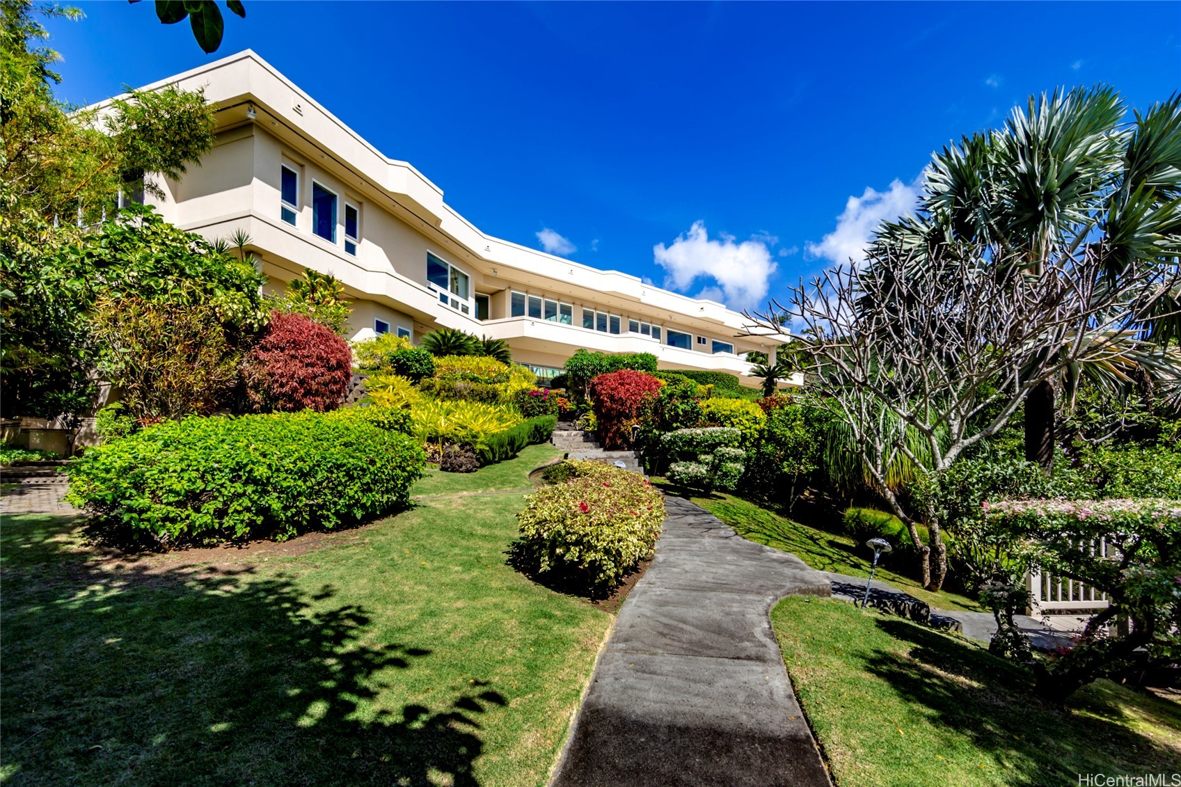 2443 Makiki Hts Drive Property Photo 14