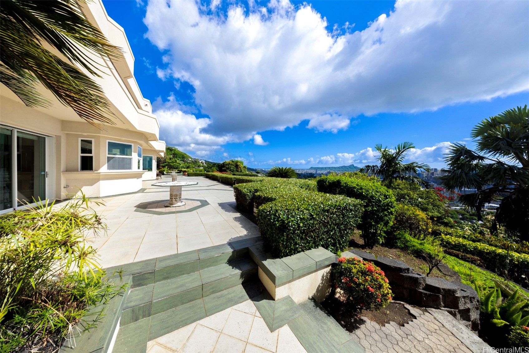 2443 Makiki Hts Drive Property Photo 20