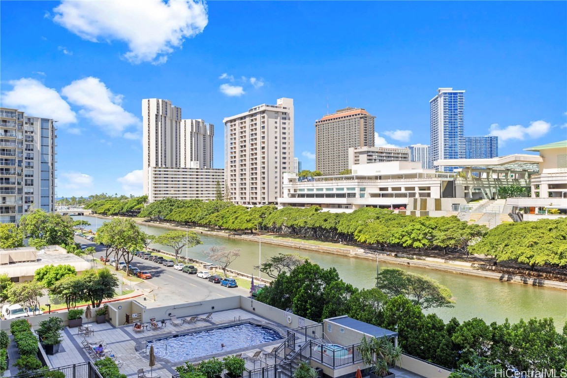 1717 Ala Wai Boulevard 701 Property Photo 3