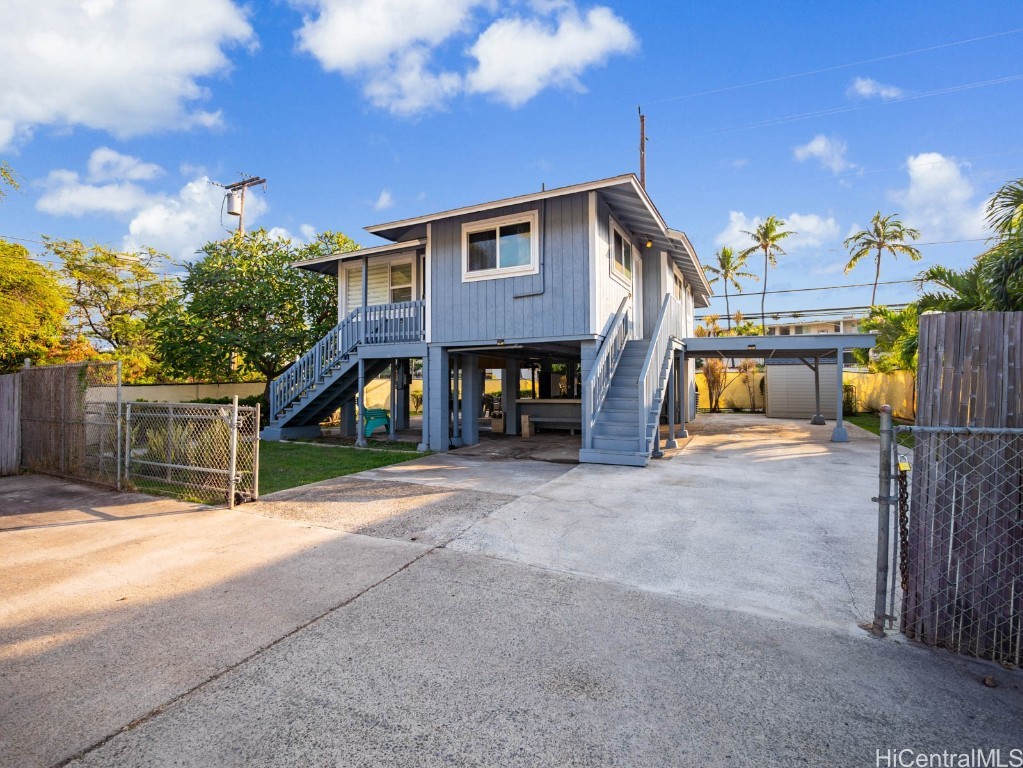 85-100 Maiuu Street Property Photo 2