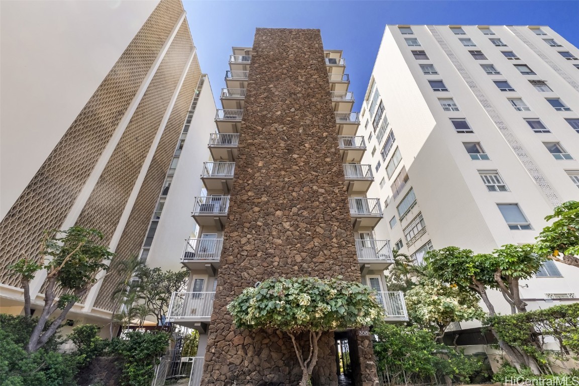 3015 Kalakaua Avenue 601 Property Photo 23