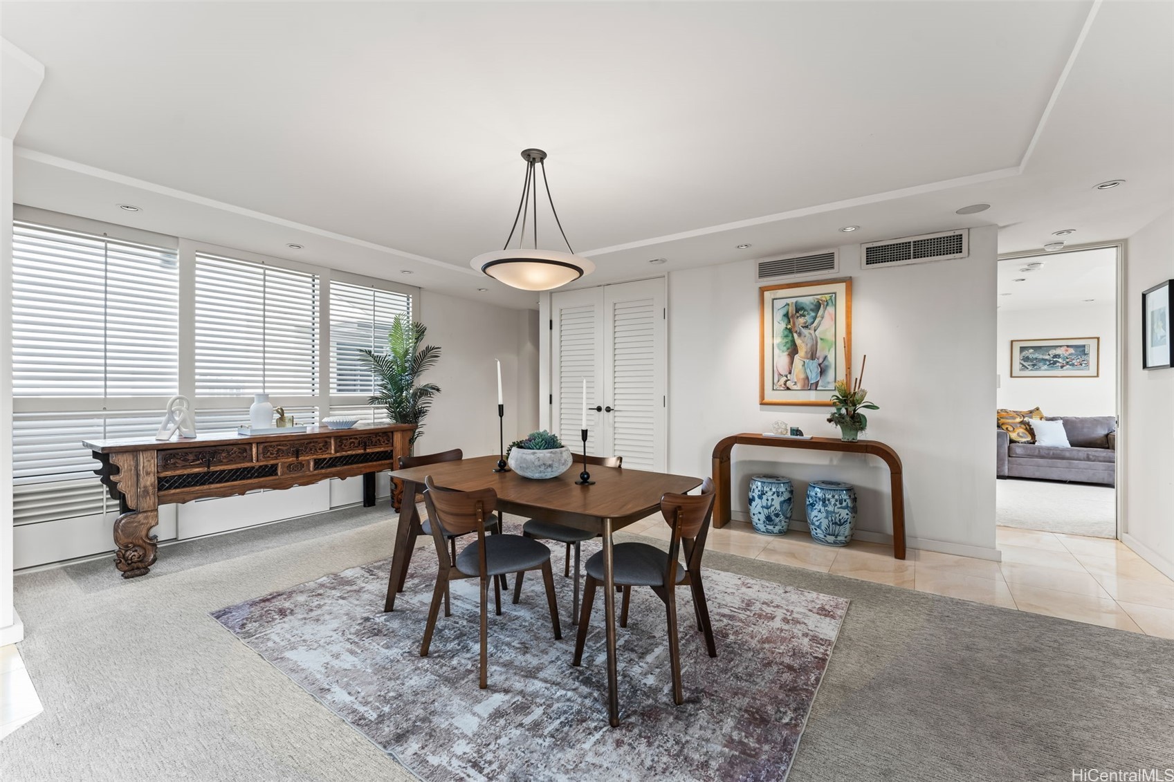 2121 Ala Wai Boulevard Ph-1 Property Photo 5
