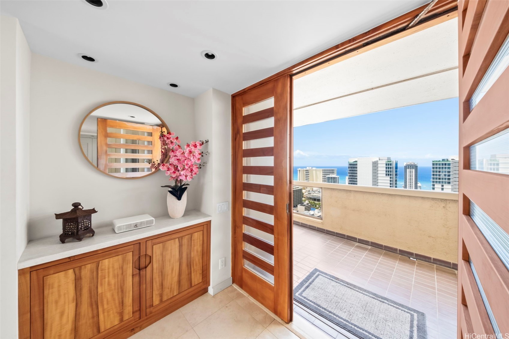 2121 Ala Wai Boulevard Ph-1 Property Photo 11