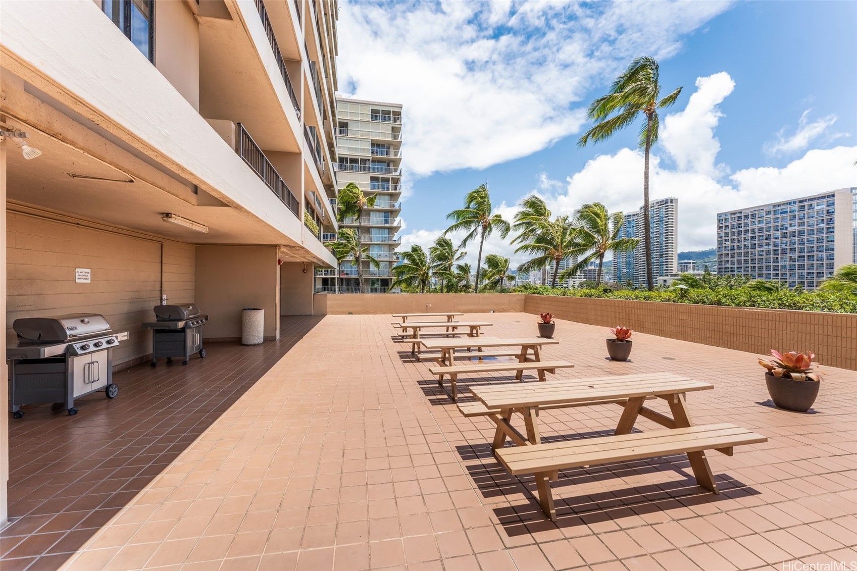 2121 Ala Wai Boulevard Ph-1 Property Photo 23