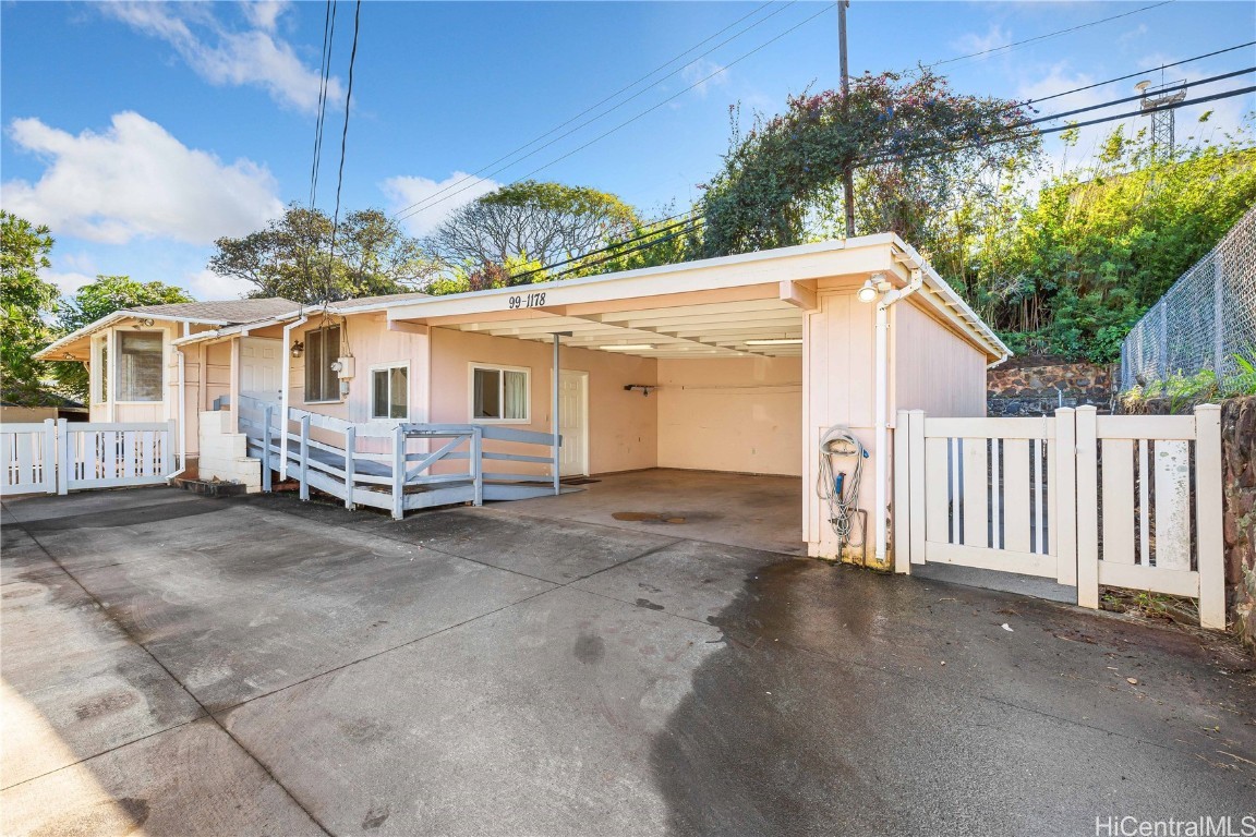 99-1178 Halawa Hts Road Property Photo