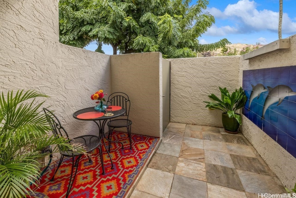 207 Kawaihae Street B2 Property Photo 5