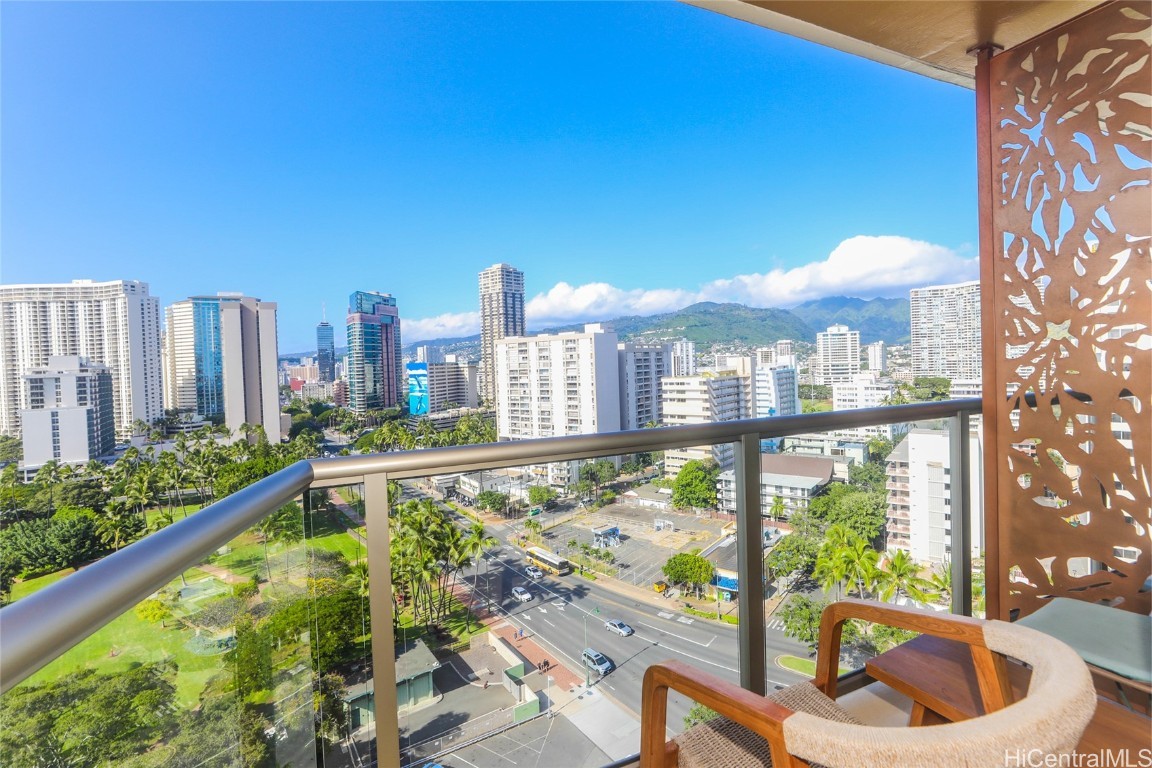 2045 Kalakaua Avenue 1404 Property Photo