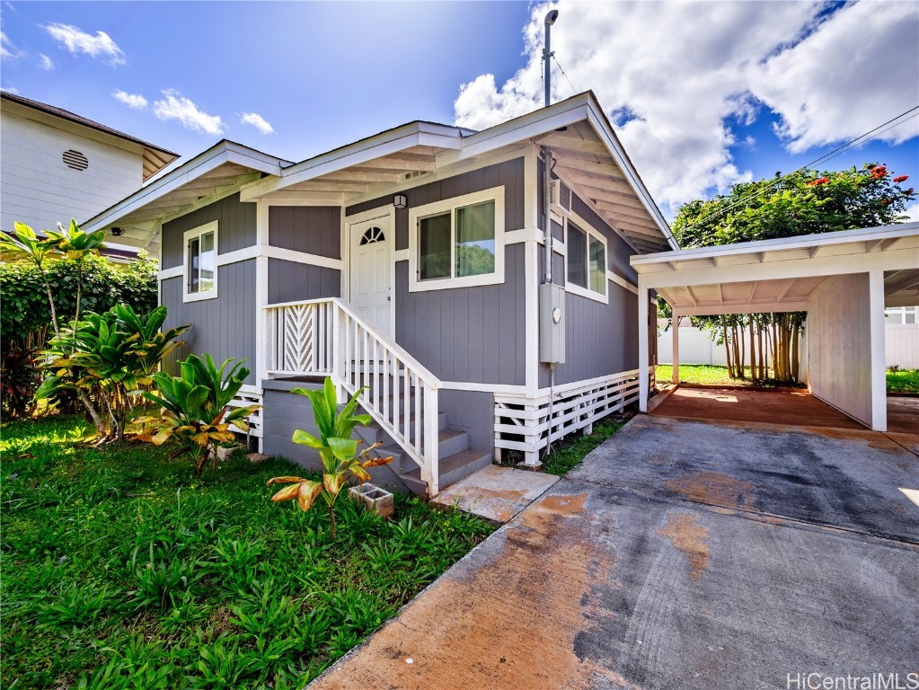 1307 California Avenue Property Photo 2