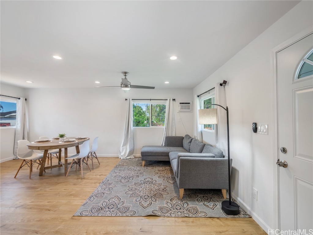 1307 California Avenue Property Photo 6