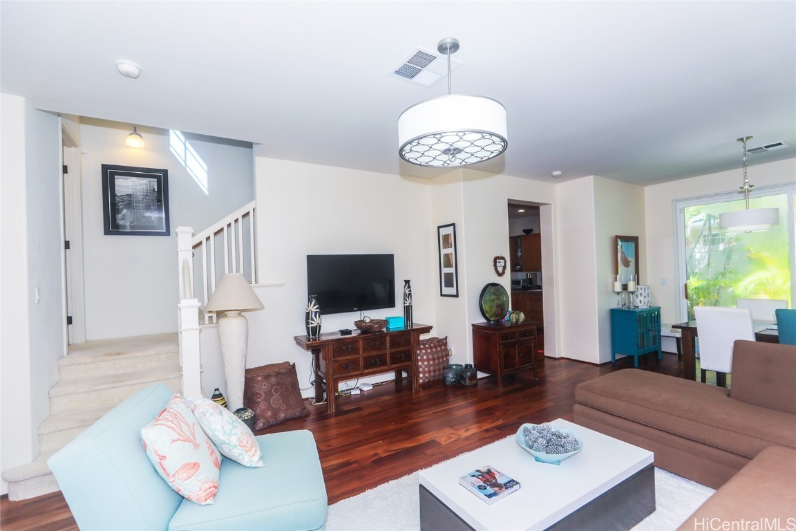 580 Lunalilo Home Road Co B-304 Property Photo 2