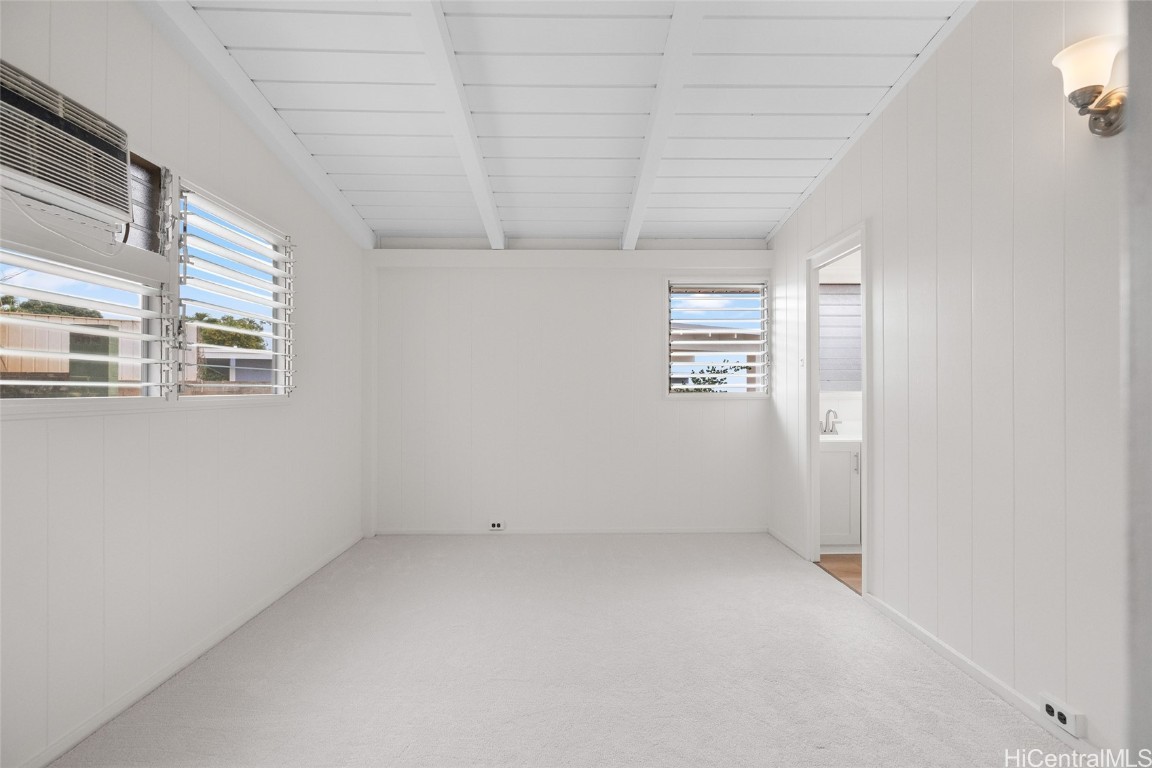 2222 Apoepoe Street Property Photo 10