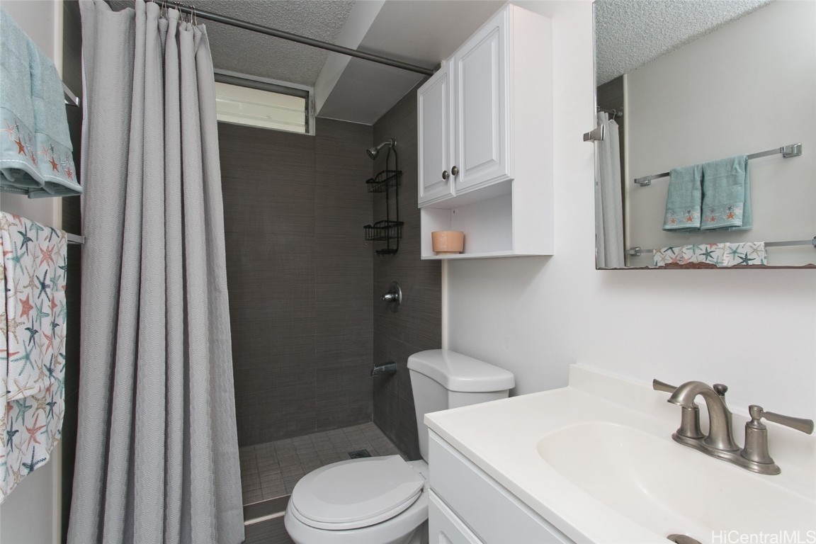 440 Lewers Street 1001 Property Photo 10