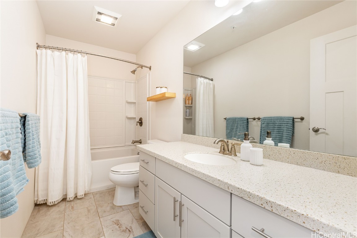 801 Kakala Street 1606 Property Photo 20